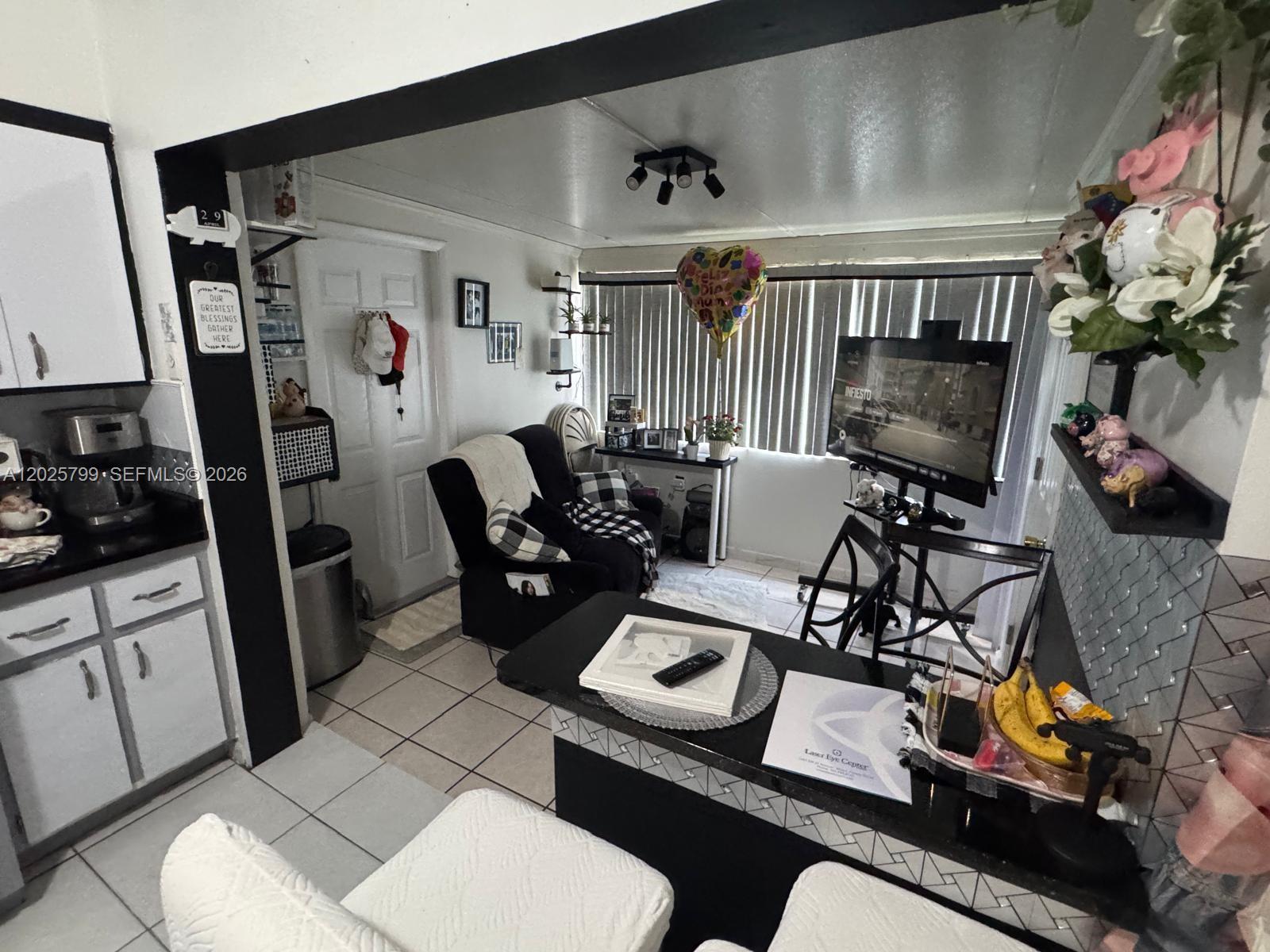 HOLLYWOOD BEACH GARDENS - Residential Income