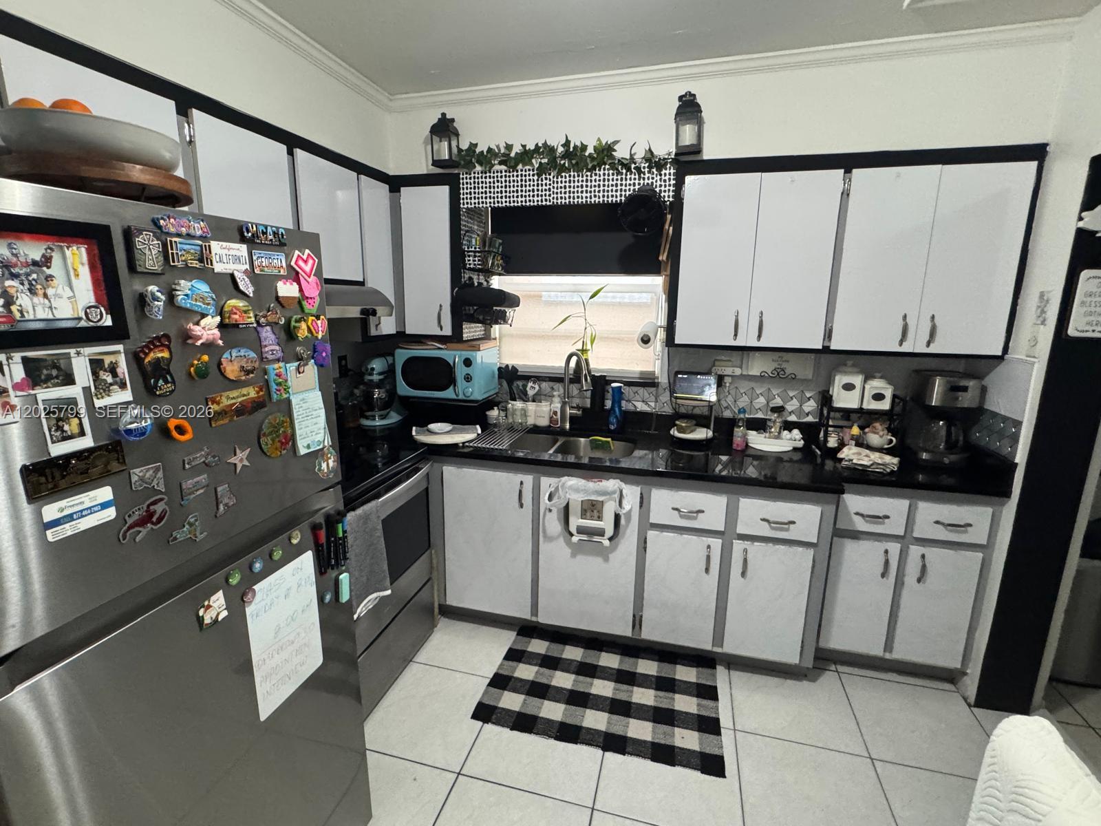 HOLLYWOOD BEACH GARDENS - Residential Income