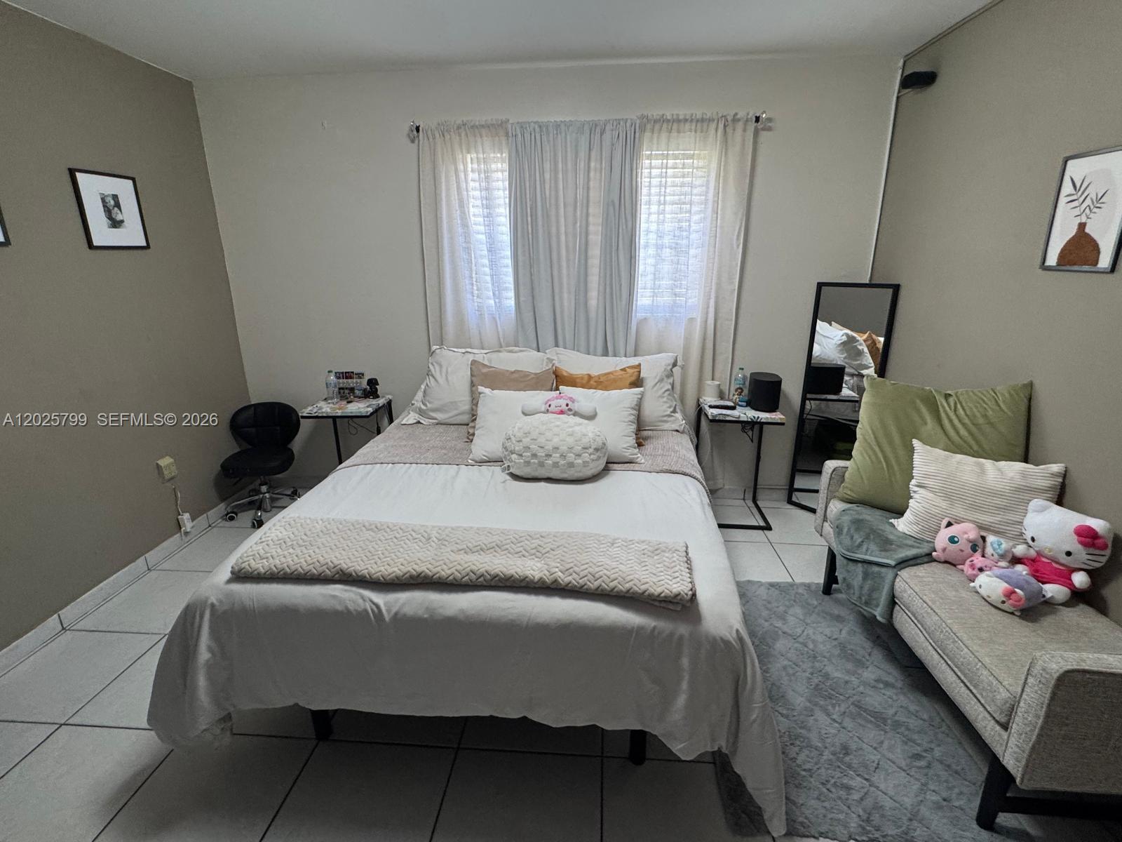 HOLLYWOOD BEACH GARDENS - Residential Income