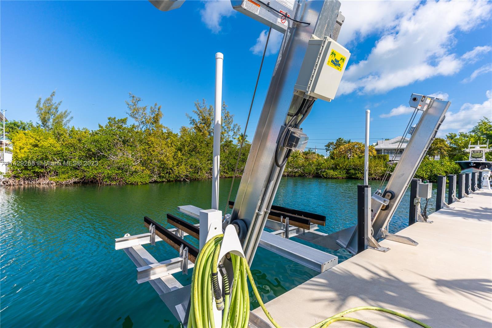 VENETIAN SHORES NO 2 - Residential