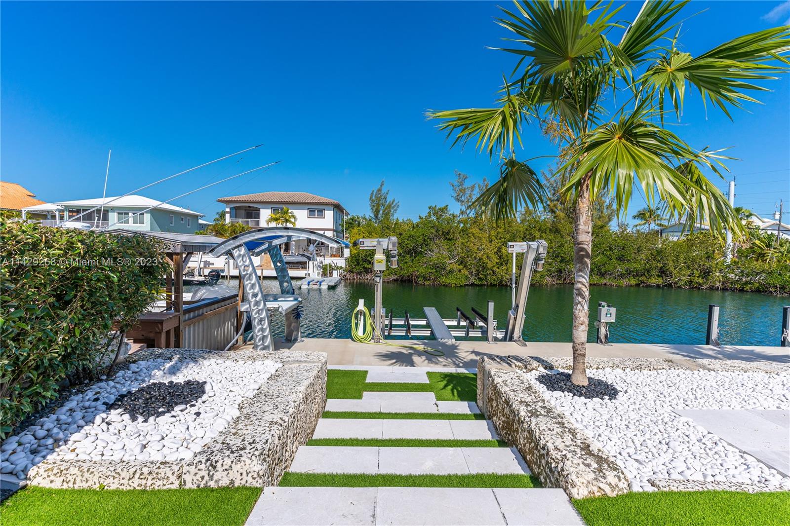 VENETIAN SHORES NO 2 - Residential