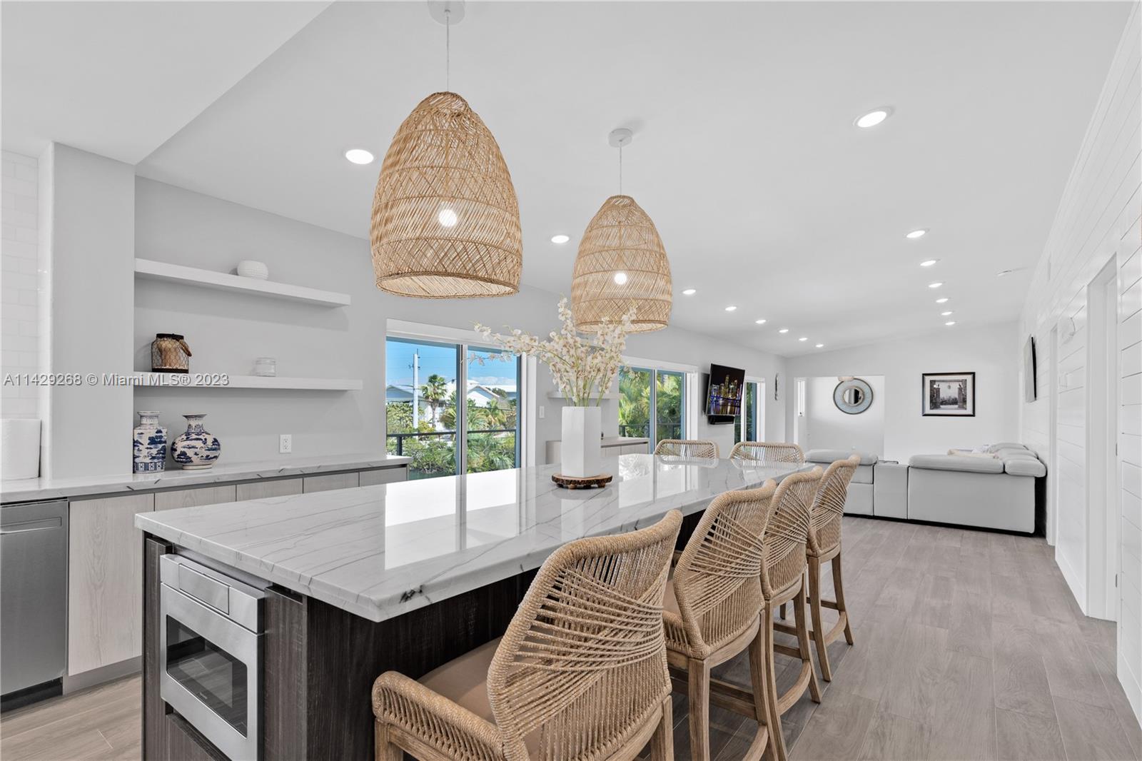 VENETIAN SHORES NO 2 - Residential