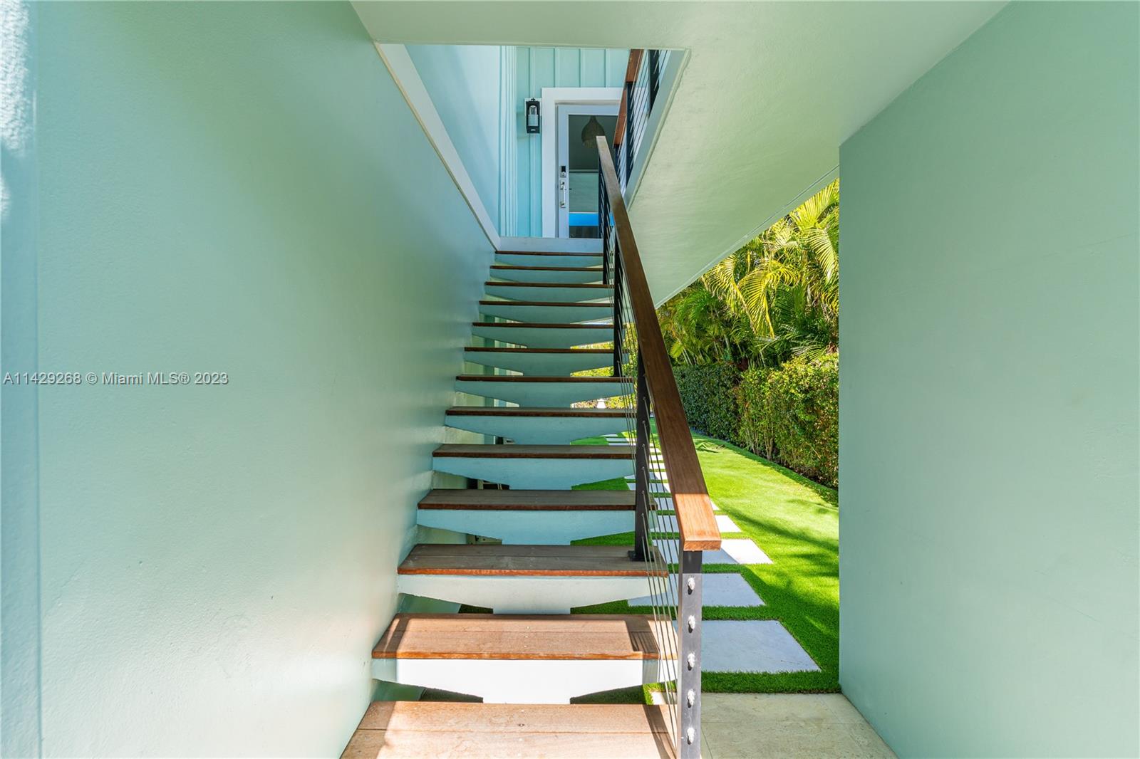 VENETIAN SHORES NO 2 - Residential