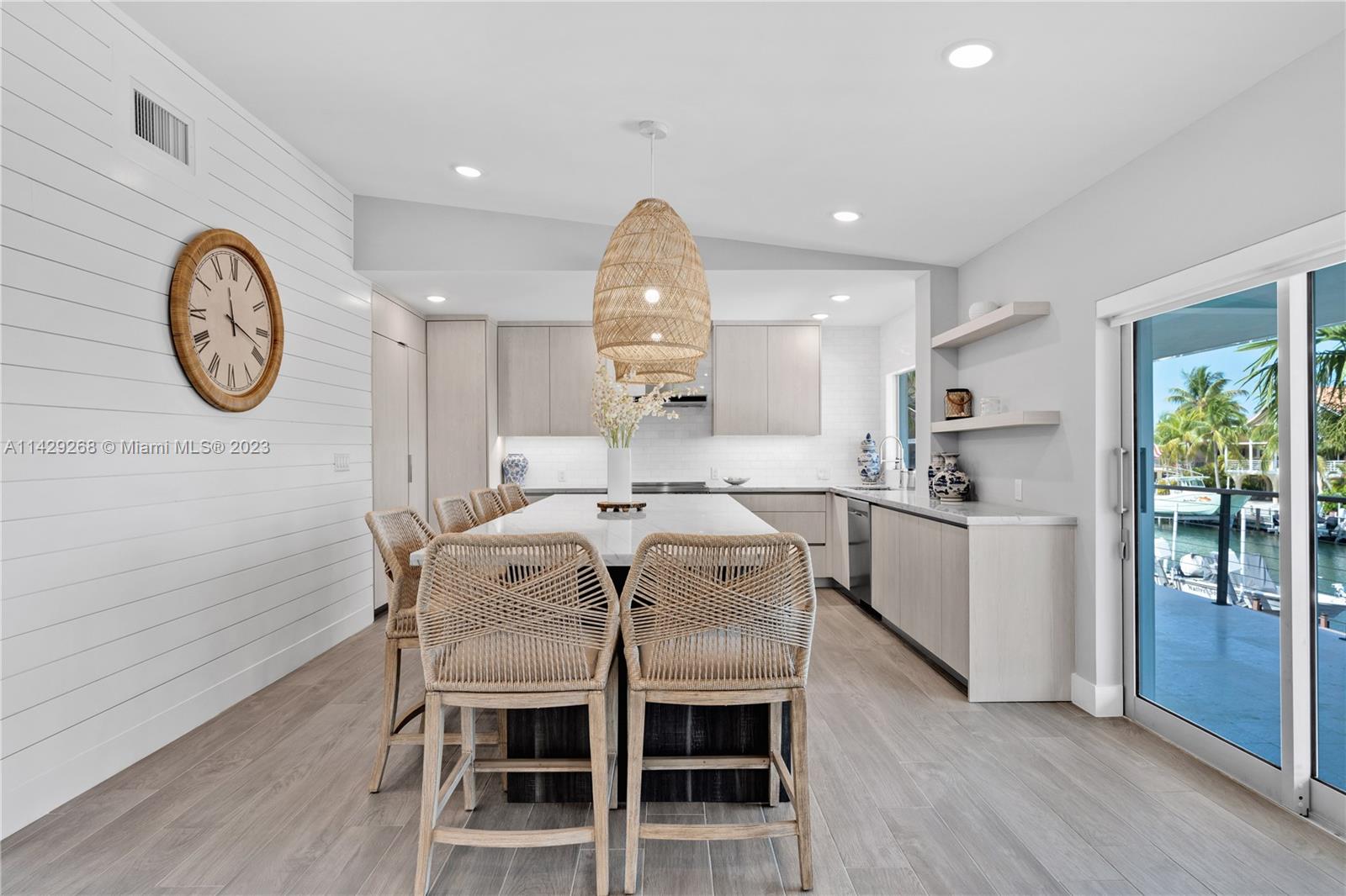 VENETIAN SHORES NO 2 - Residential