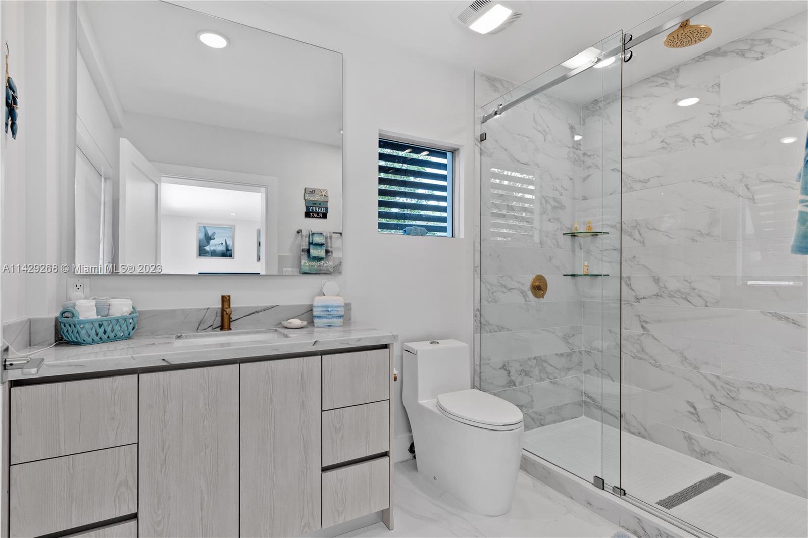 VENETIAN SHORES NO 2 - Residential