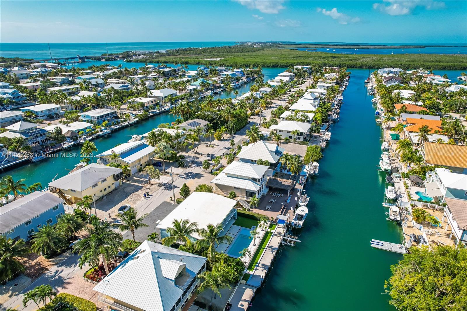 VENETIAN SHORES NO 2 - Residential