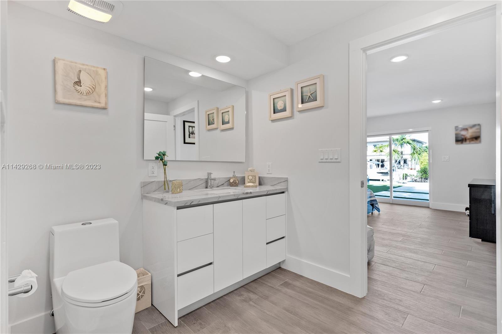 VENETIAN SHORES NO 2 - Residential