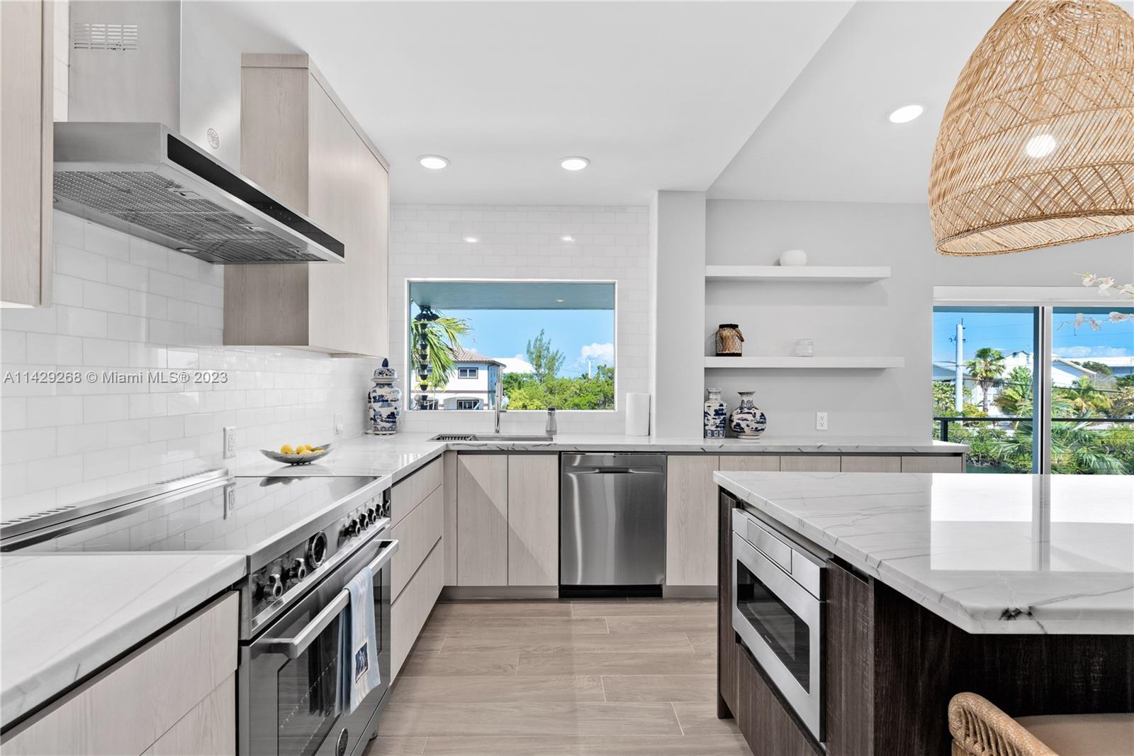 VENETIAN SHORES NO 2 - Residential