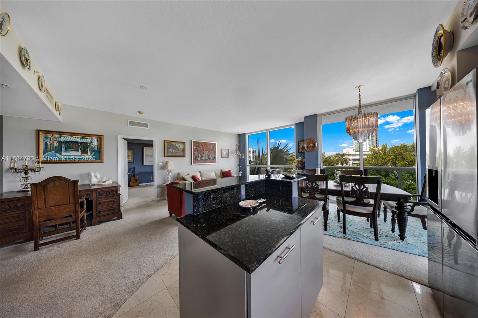 360 CONDO B - Residential