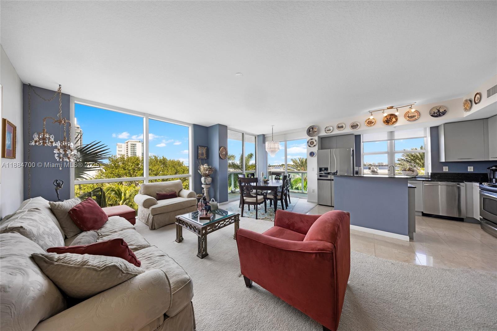 360 CONDO B - Residential