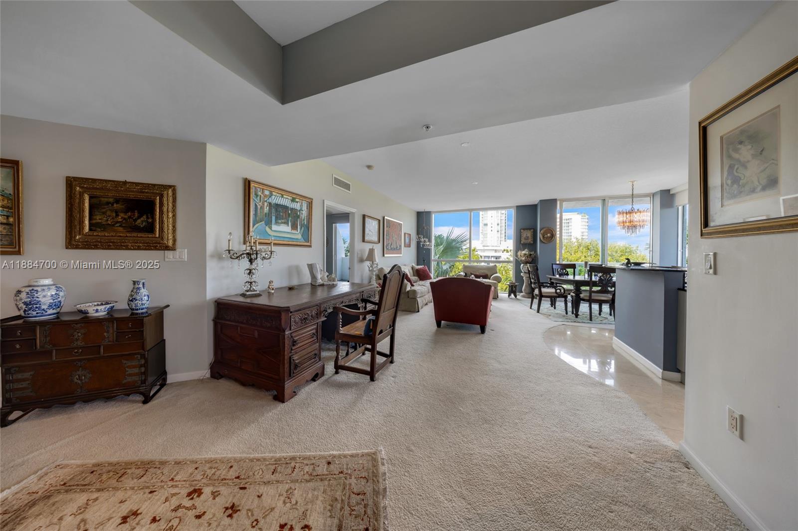 360 CONDO B - Residential