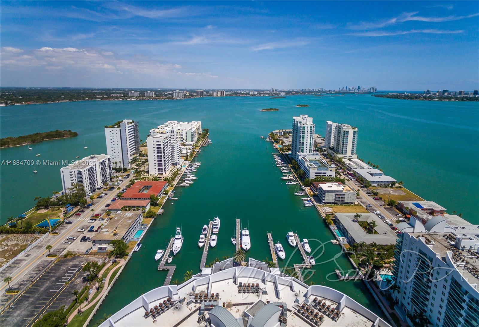 360 CONDO B - Residential