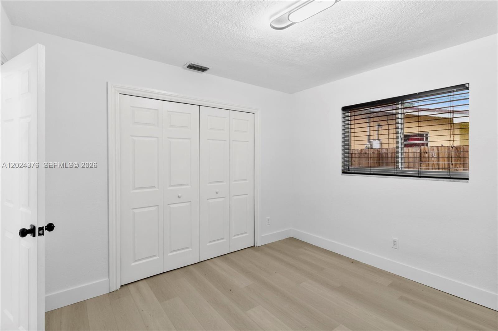 MIRROR LAKE ESTATES SEC F - Residential