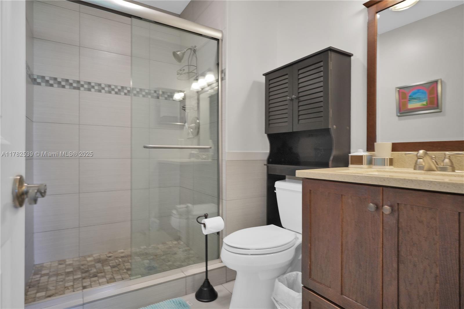 HOLLYBROOK GOLF AND - Residential Lease