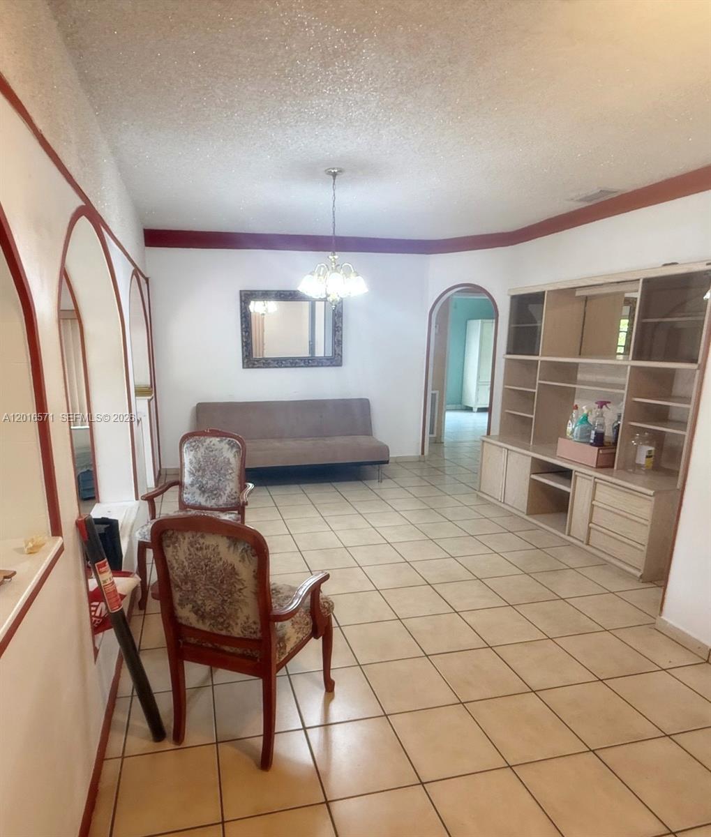 BRADLEY MANOR - Residential