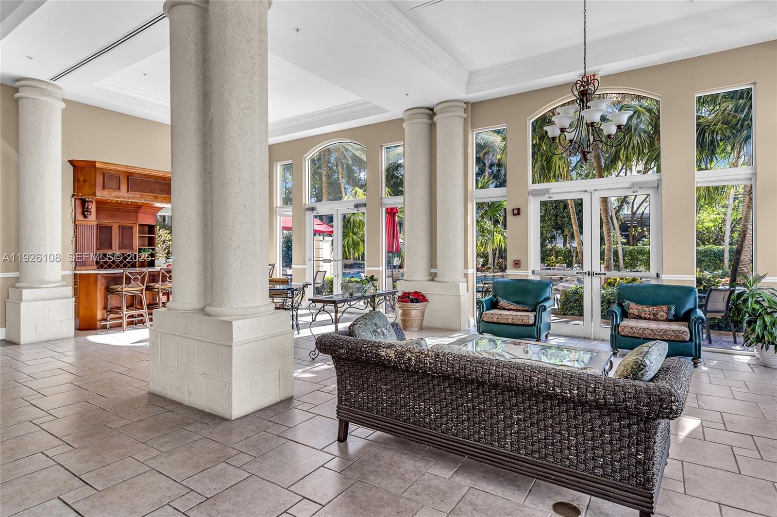 PORTO BELLAGIO CONDO - Residential