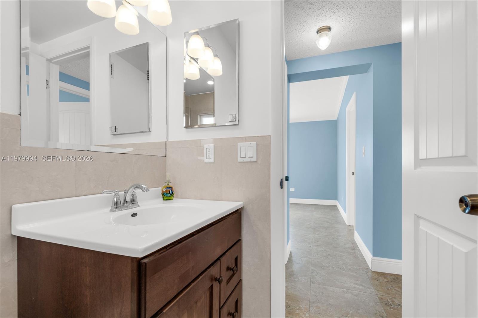 LARGO SOUND VILLAGE - Residential