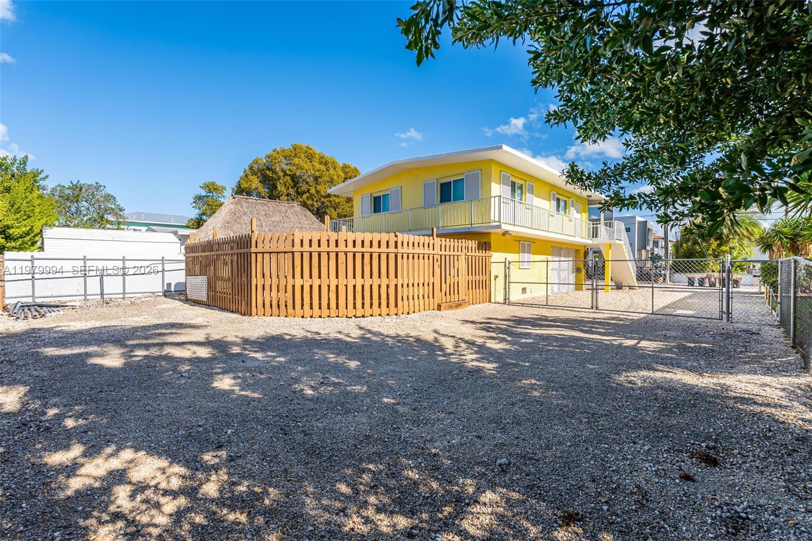 LARGO SOUND VILLAGE - Residential