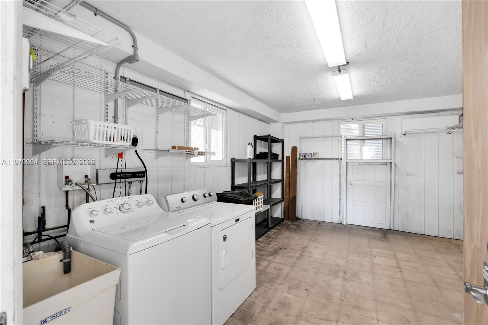 LARGO SOUND VILLAGE - Residential