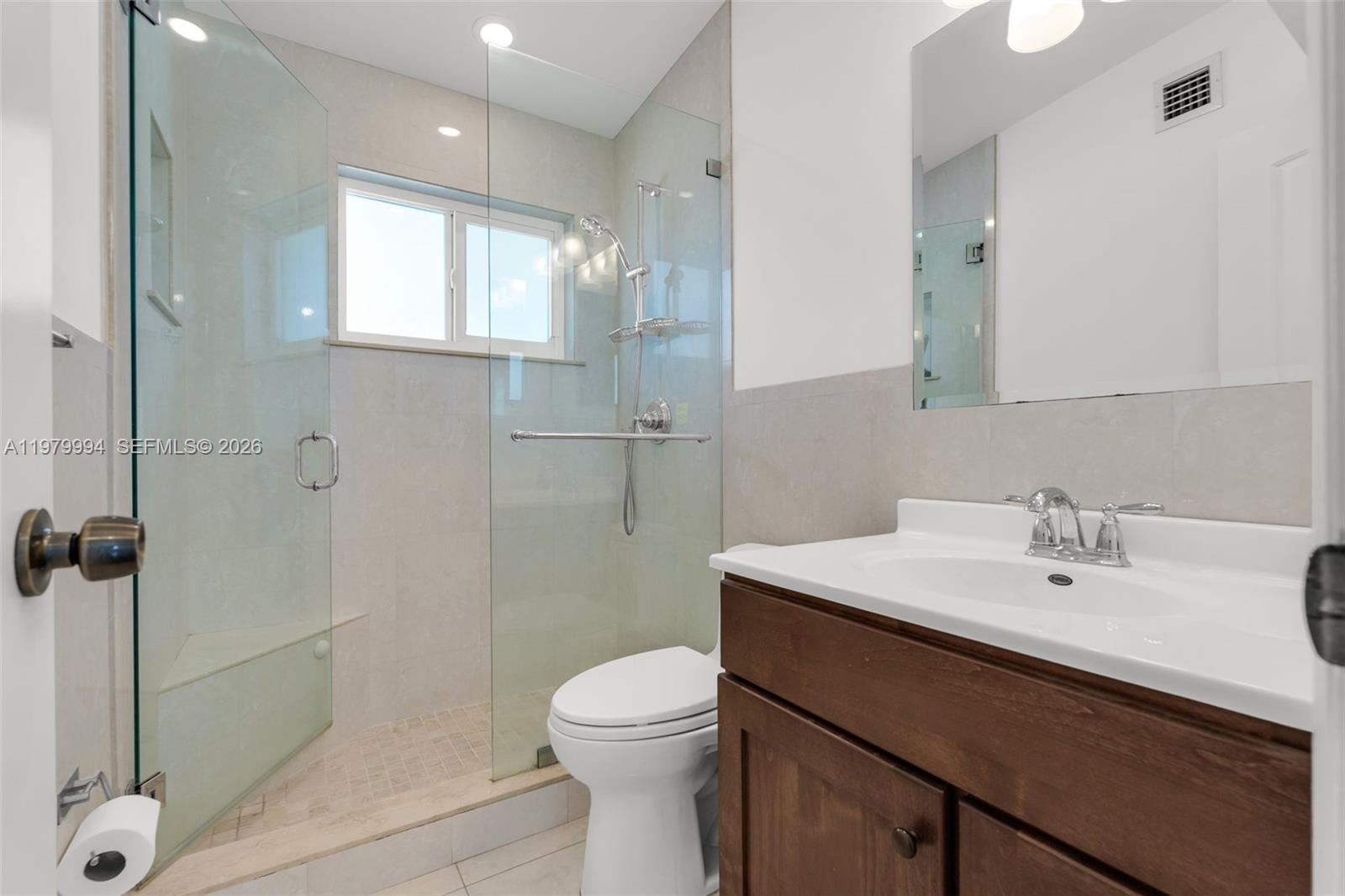 LARGO SOUND VILLAGE - Residential