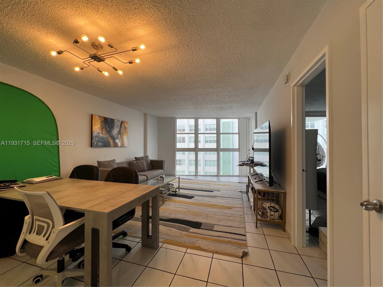 BAYVIEW TERR CONDO - Residential Lease