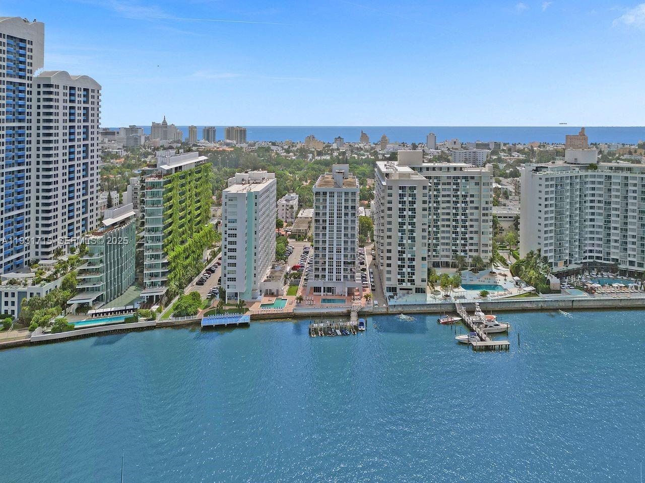 BAYVIEW TERR CONDO - Residential Lease