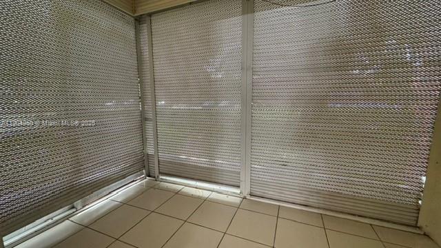 HERITAGE CIRCLE CONDO - Residential Lease