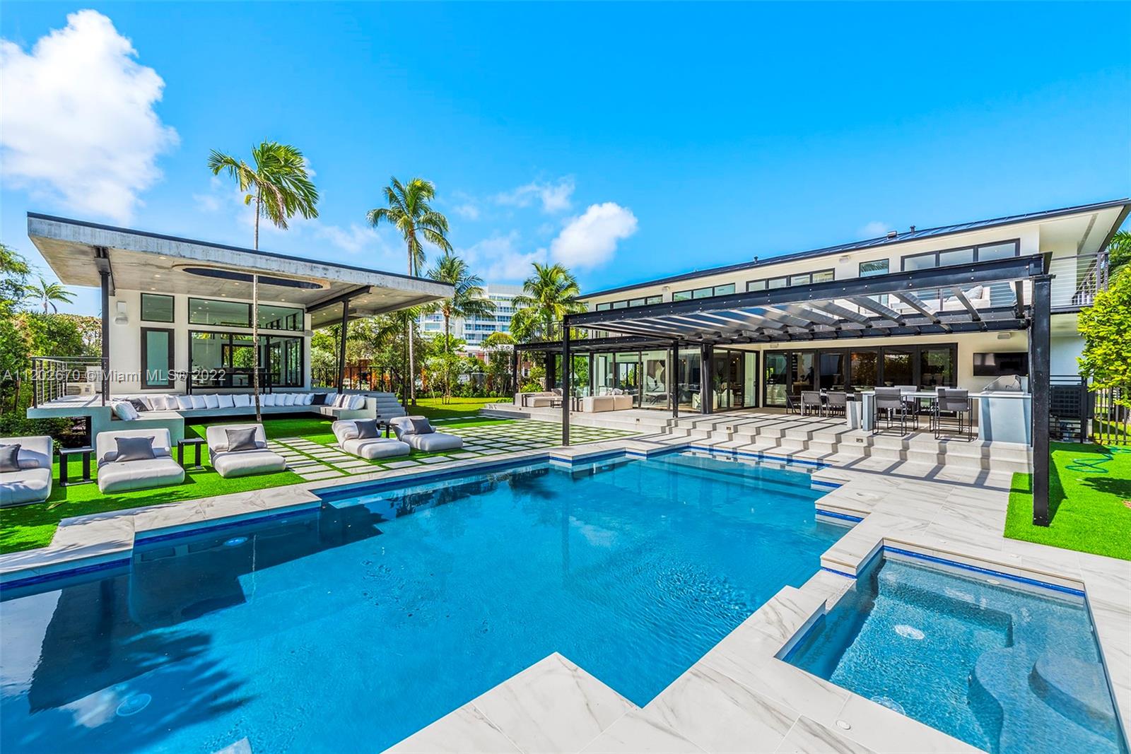 LAKE VIEW HEIGHTS SUB - Residential