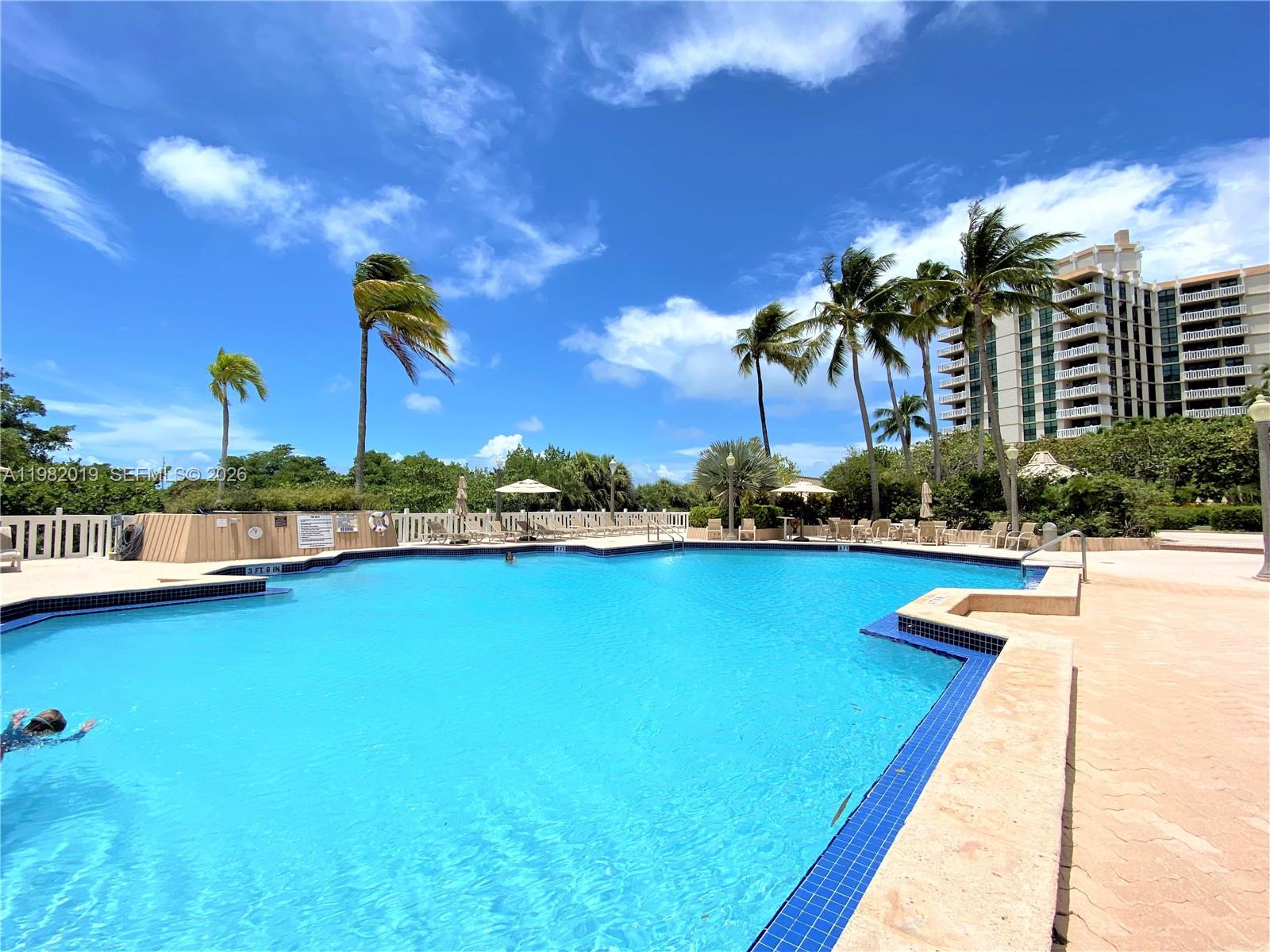 TOWERS OF KEY BISCAYNE CO - Residential Lease