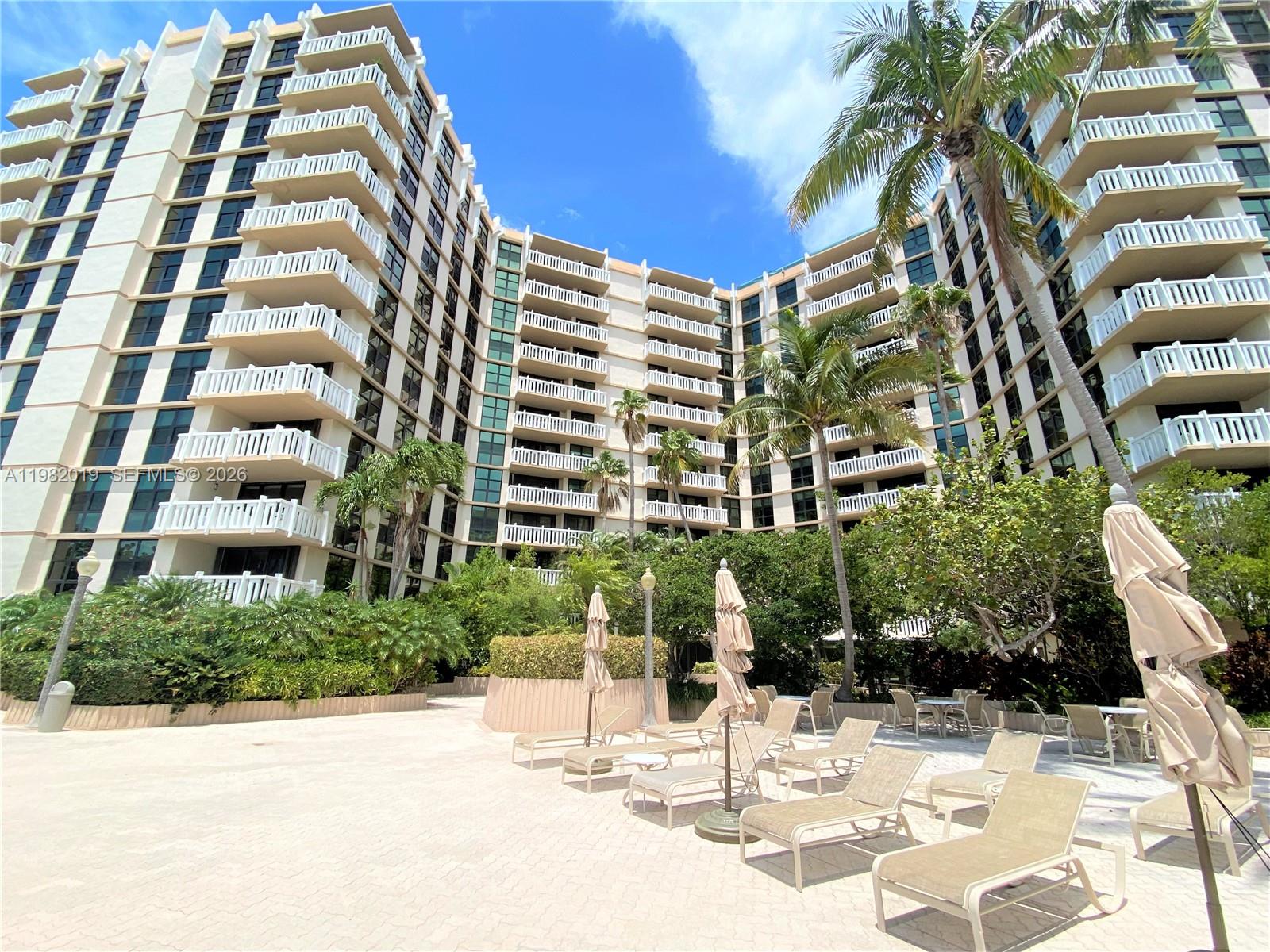TOWERS OF KEY BISCAYNE CO - Residential Lease