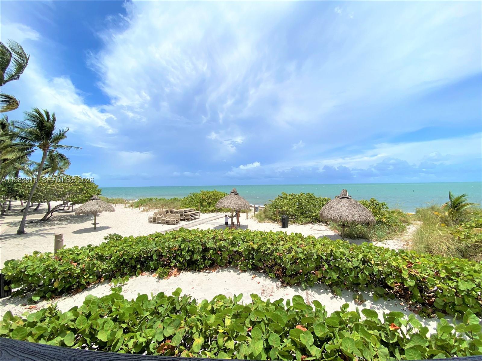 TOWERS OF KEY BISCAYNE CO - Residential Lease