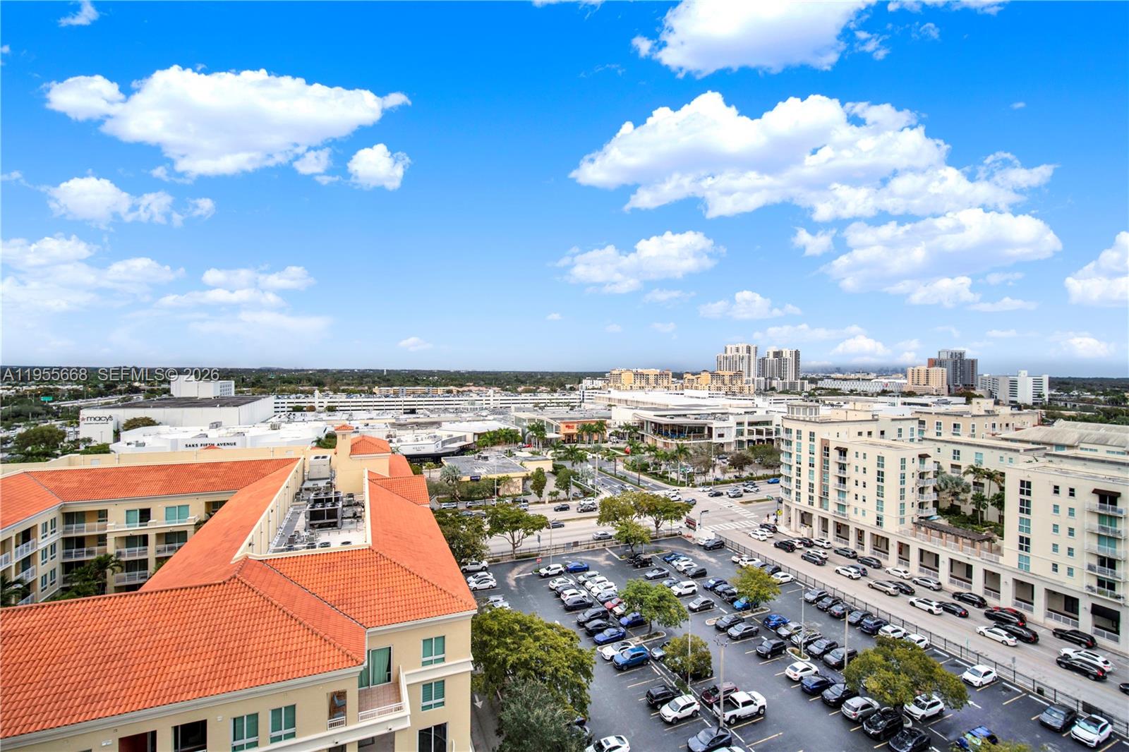 TOSCANO CONDO - Residential