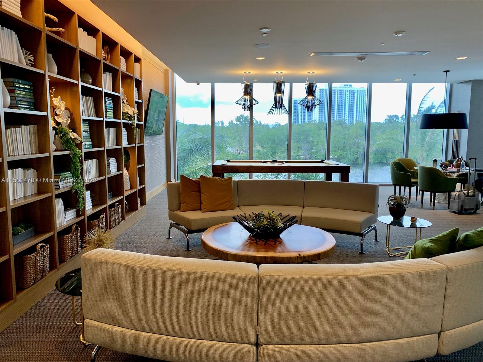 The Harbour Condominium - Residential Lease