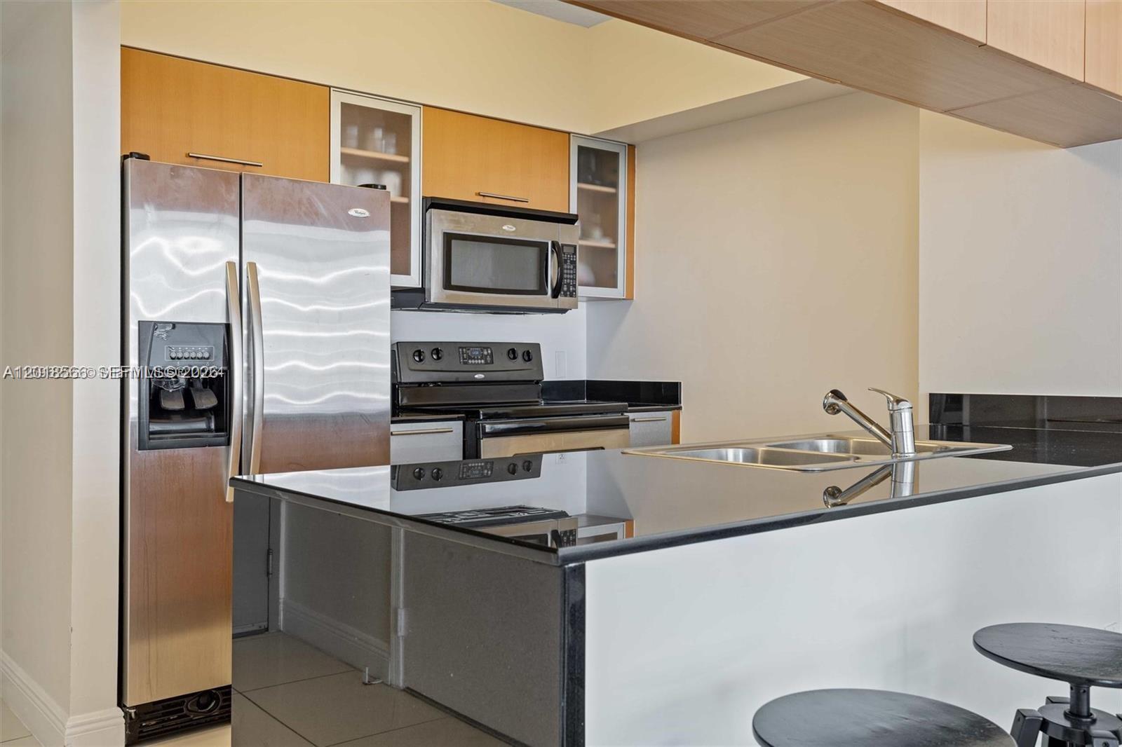 1750 N Bayshore Dr 3605