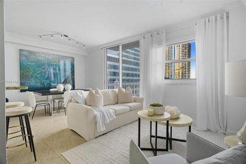 185 SE 14 Terr 1709 Miami FL 33131