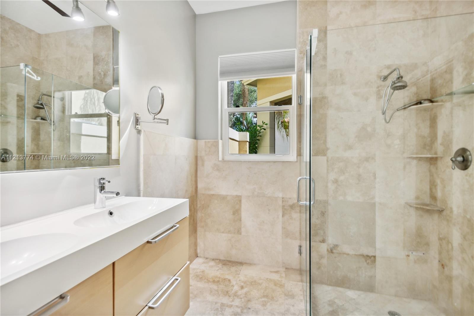 EMERALD COURTS-OPAL CREEK - Residential Lease