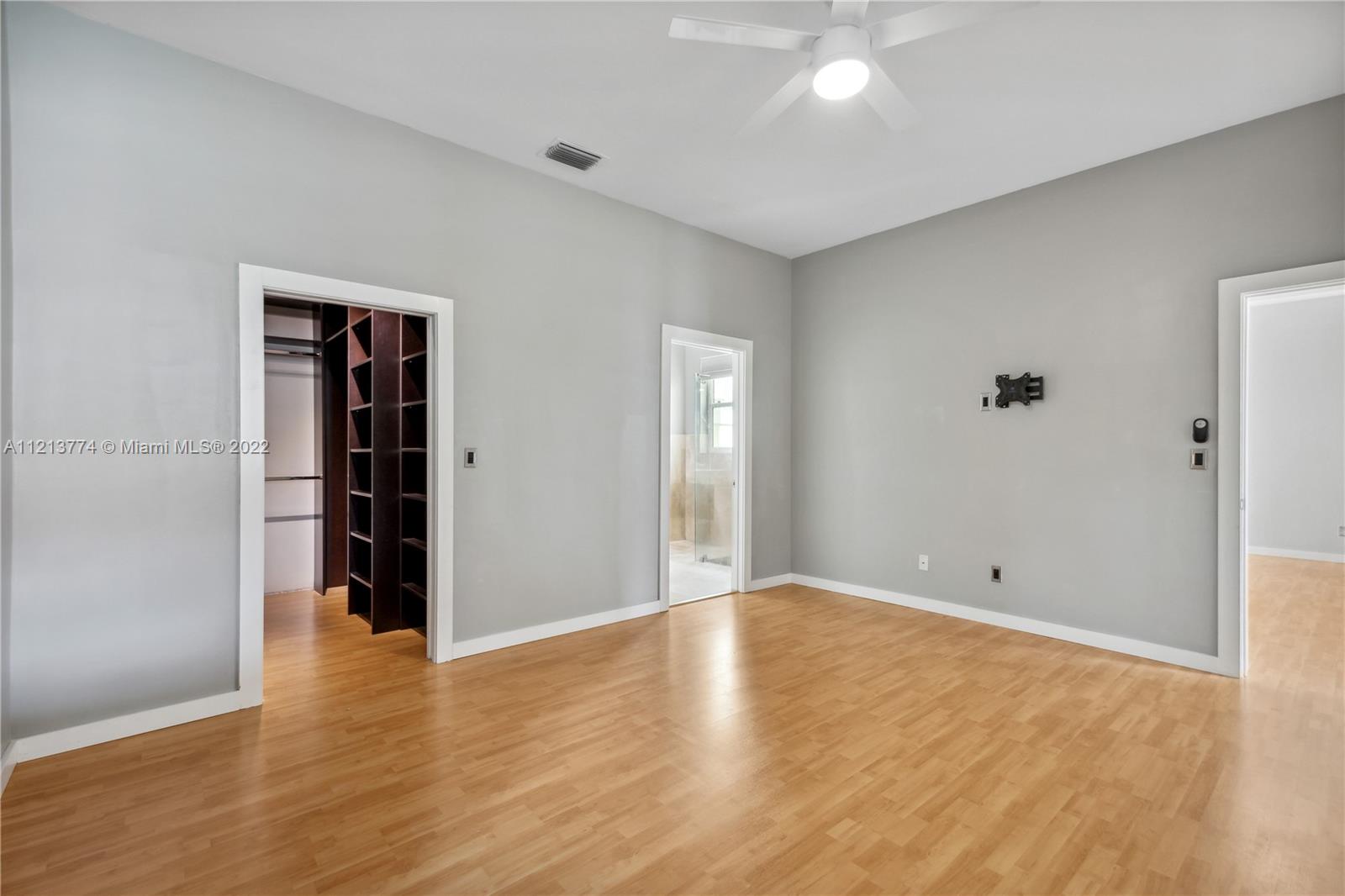 EMERALD COURTS-OPAL CREEK - Residential Lease