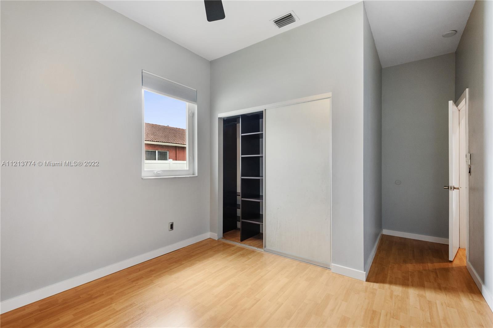 EMERALD COURTS-OPAL CREEK - Residential Lease