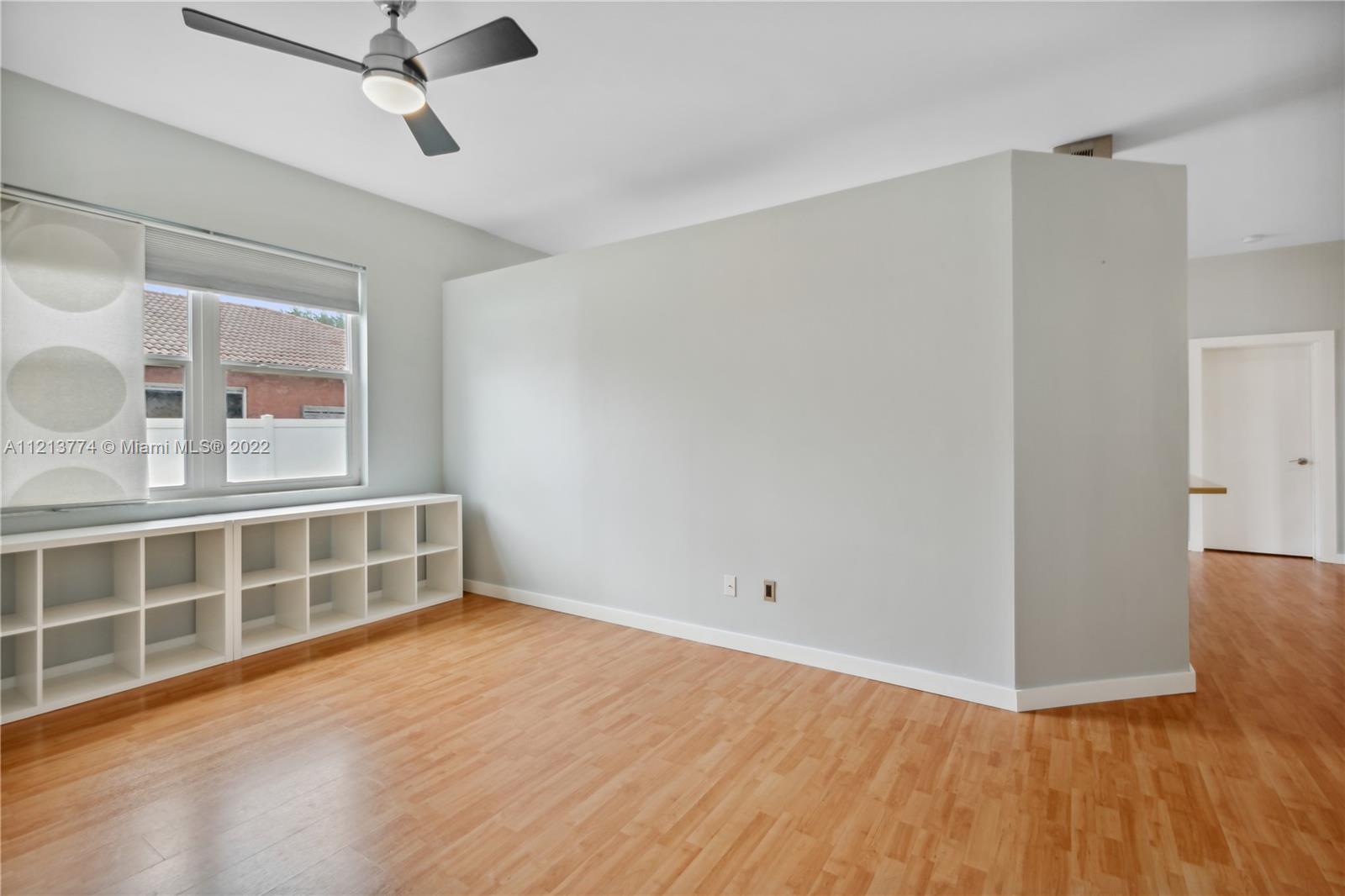 EMERALD COURTS-OPAL CREEK - Residential Lease