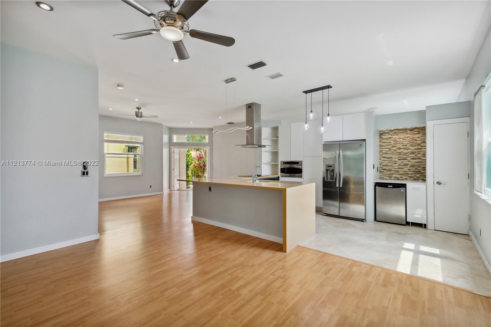 EMERALD COURTS-OPAL CREEK - Residential Lease