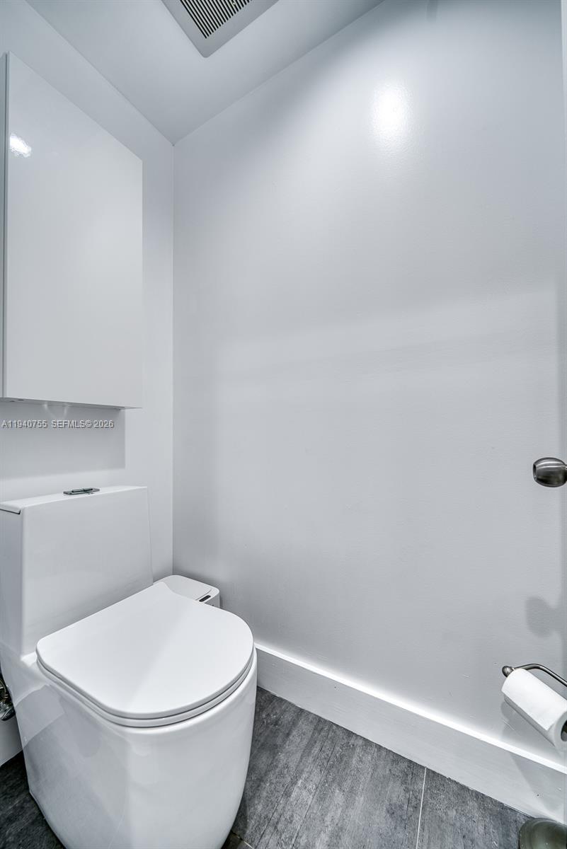 WORD SUB - Residential Lease