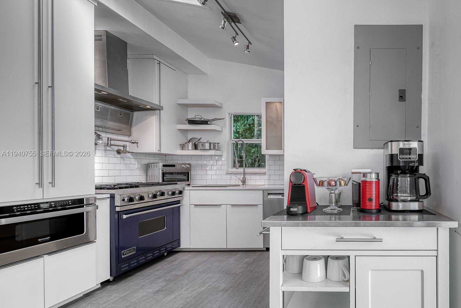 WORD SUB - Residential Lease