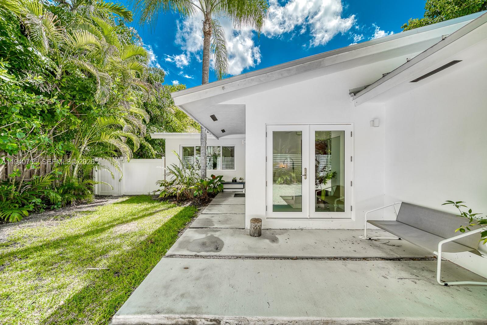 WORD SUB - Residential Lease