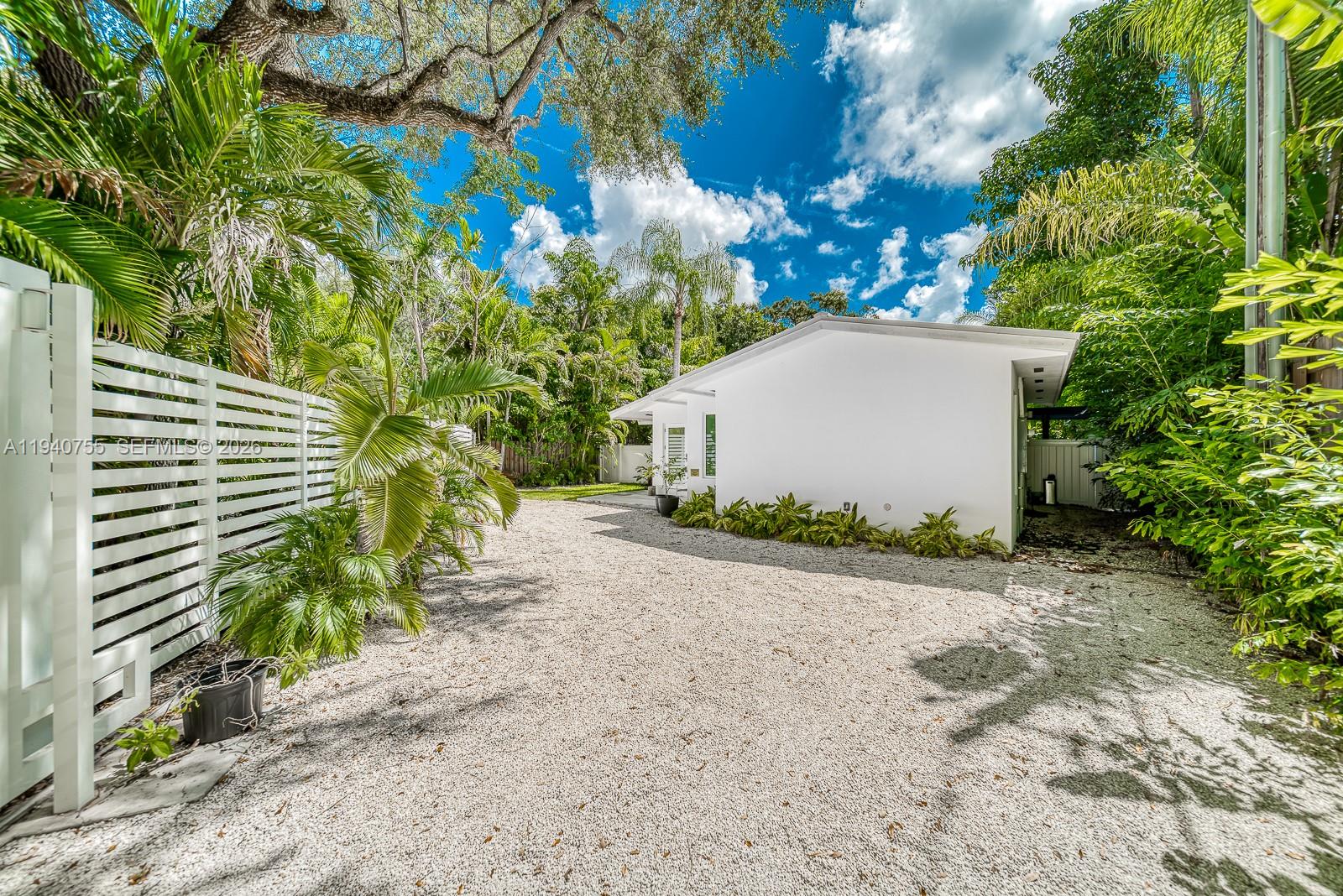 WORD SUB - Residential Lease