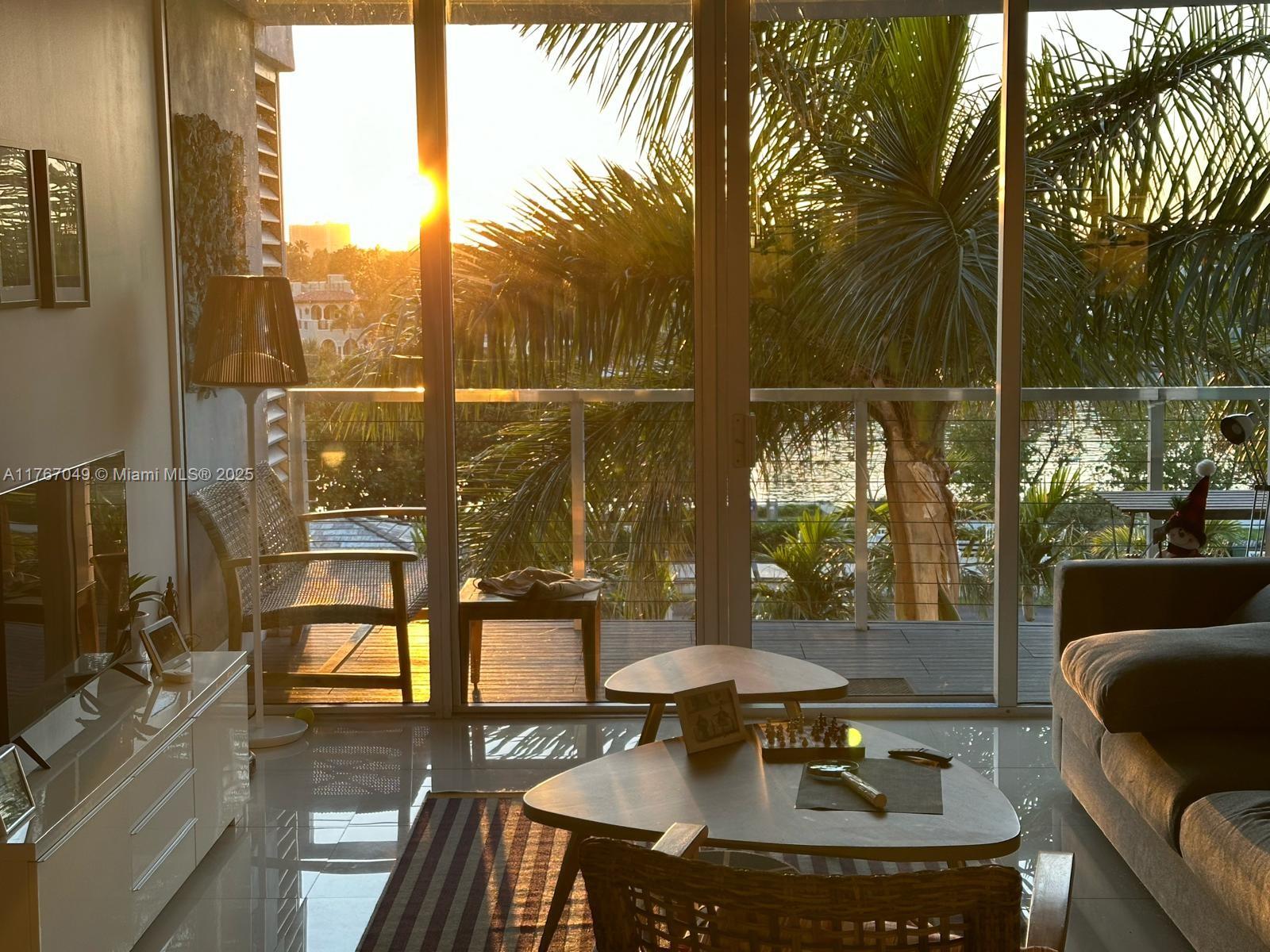 6305 Indian Creek Dr 4E, Miami Beach, Miami-Dade County, Florida - 2 Bedrooms  
2 Bathrooms - 