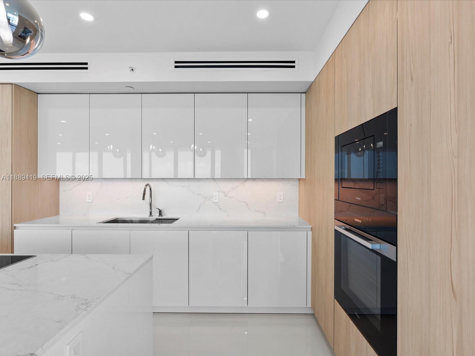 OCEAN PALMS CONDO - Residential