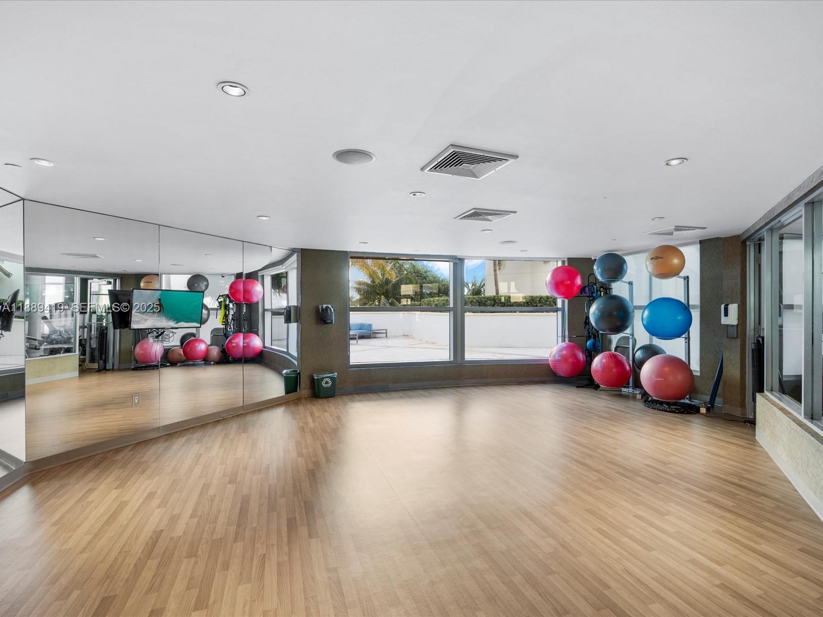 OCEAN PALMS CONDO - Residential