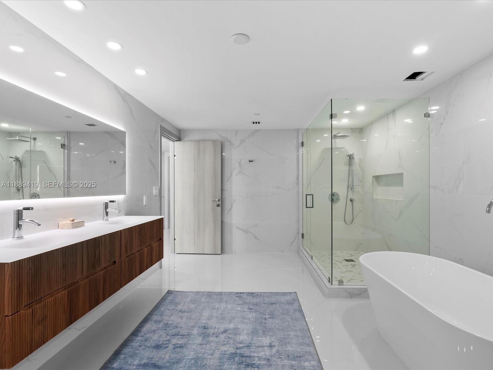 OCEAN PALMS CONDO - Residential