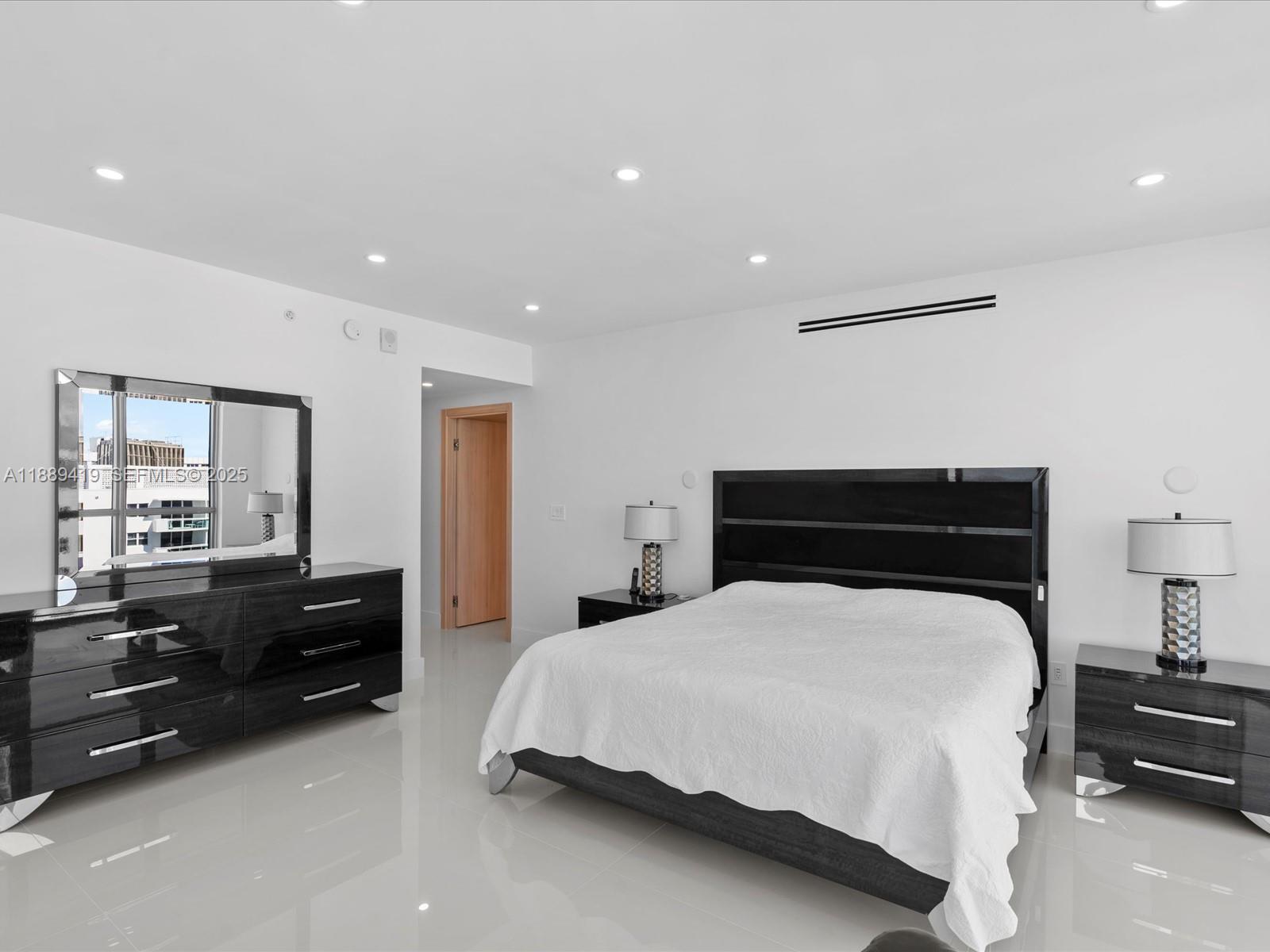 OCEAN PALMS CONDO - Residential