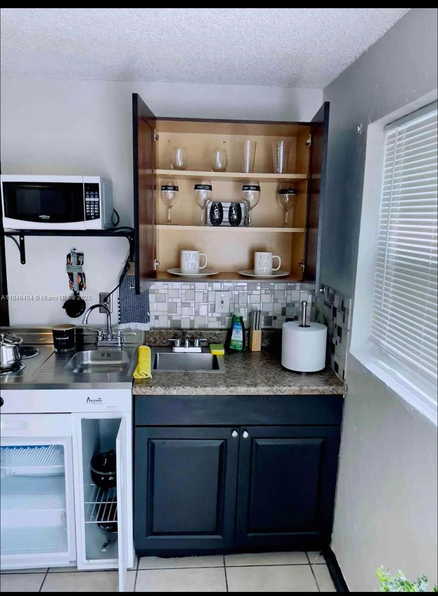 ARCH CREEKS ESTATES - Residential Income